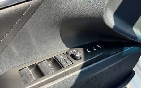 Toyota Camry, 2021 год, 3 250 000 рублей, 15 фотография
