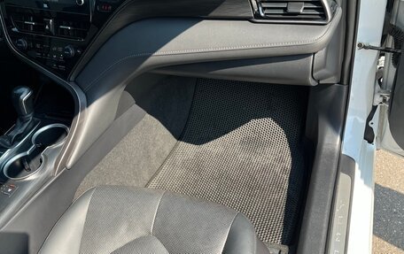 Toyota Camry, 2021 год, 3 250 000 рублей, 20 фотография
