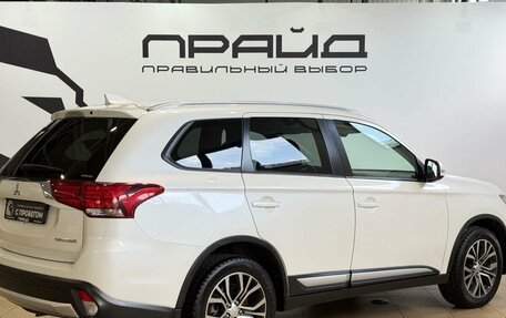 Mitsubishi Outlander III рестайлинг 3, 2018 год, 2 099 900 рублей, 5 фотография