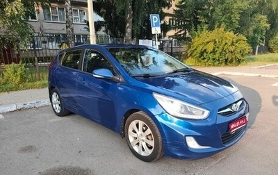 Hyundai Solaris II рестайлинг, 2013 год, 950 000 рублей, 1 фотография
