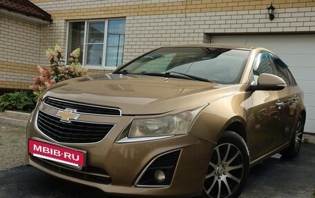 Chevrolet Cruze II, 2013 год, 875 000 рублей, 5 фотография