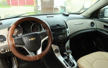 Chevrolet Cruze II, 2013 год, 875 000 рублей, 14 фотография