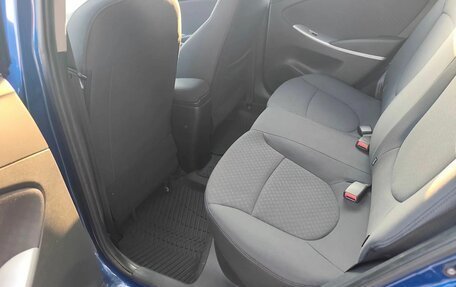 Hyundai Solaris II рестайлинг, 2013 год, 950 000 рублей, 8 фотография