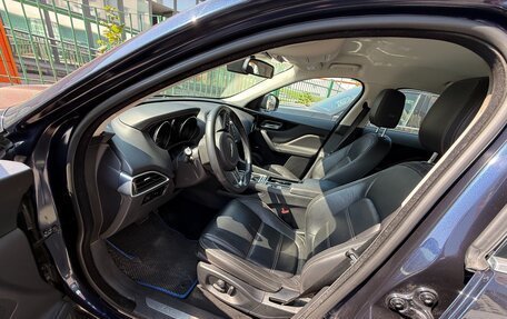 Jaguar F-Pace, 2017 год, 2 450 000 рублей, 4 фотография