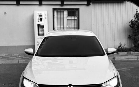 Volkswagen Jetta VI, 2012 год, 720 000 рублей, 5 фотография