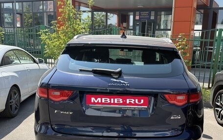 Jaguar F-Pace, 2017 год, 2 450 000 рублей, 2 фотография
