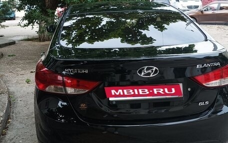 Hyundai Elantra V, 2013 год, 995 000 рублей, 3 фотография