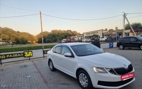 Skoda Octavia, 2017 год, 670 000 рублей, 3 фотография
