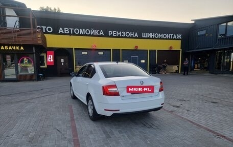 Skoda Octavia, 2017 год, 670 000 рублей, 2 фотография