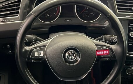 Volkswagen Tiguan II, 2018 год, 2 450 000 рублей, 5 фотография