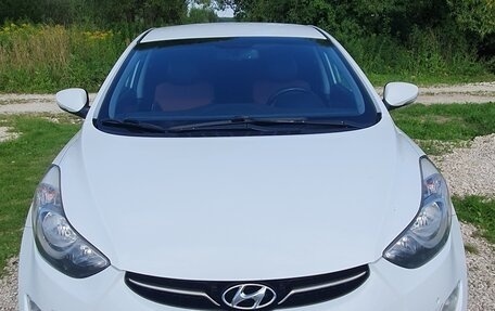 Hyundai Elantra V, 2013 год, 1 050 000 рублей, 1 фотография