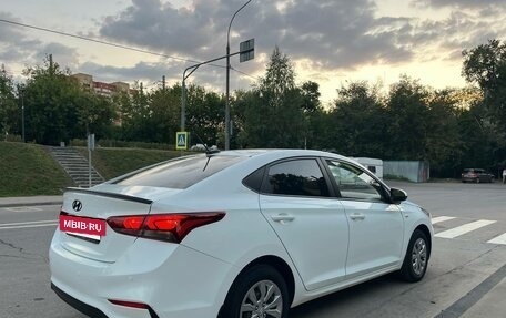 Hyundai Solaris II рестайлинг, 2019 год, 1 175 000 рублей, 4 фотография