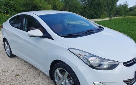 Hyundai Elantra V, 2013 год, 1 050 000 рублей, 3 фотография