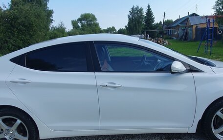 Hyundai Elantra V, 2013 год, 1 050 000 рублей, 4 фотография