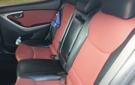 Hyundai Elantra V, 2013 год, 1 050 000 рублей, 10 фотография
