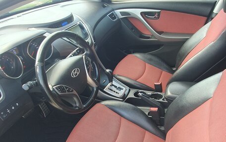 Hyundai Elantra V, 2013 год, 1 050 000 рублей, 8 фотография