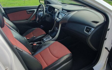 Hyundai Elantra V, 2013 год, 1 050 000 рублей, 11 фотография