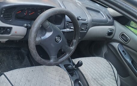 Nissan Almera, 2002 год, 115 000 рублей, 3 фотография