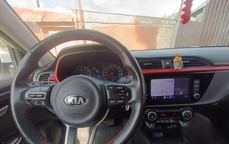 KIA Rio IV, 2021 год, 1 800 000 рублей, 2 фотография