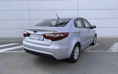 KIA Rio III рестайлинг, 2011 год, 830 000 рублей, 4 фотография