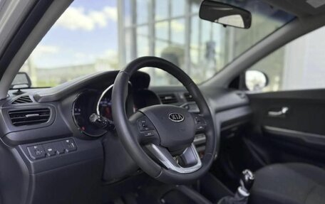 KIA Rio III рестайлинг, 2011 год, 830 000 рублей, 8 фотография