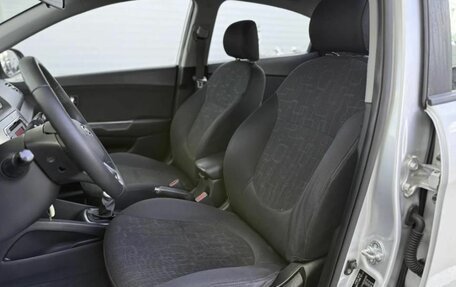 KIA Rio III рестайлинг, 2011 год, 830 000 рублей, 13 фотография