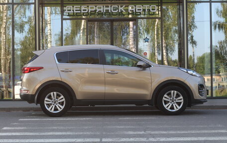 KIA Sportage IV рестайлинг, 2017 год, 2 100 000 рублей, 3 фотография