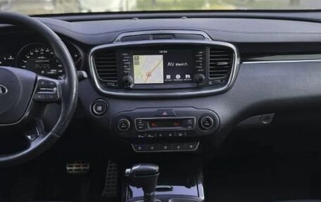 KIA Sorento II рестайлинг, 2018 год, 2 455 000 рублей, 9 фотография