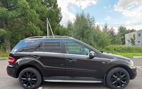 Mercedes-Benz M-Класс, 2011 год, 1 870 000 рублей, 1 фотография