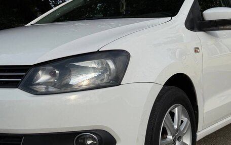 Volkswagen Polo VI (EU Market), 2010 год, 670 000 рублей, 3 фотография