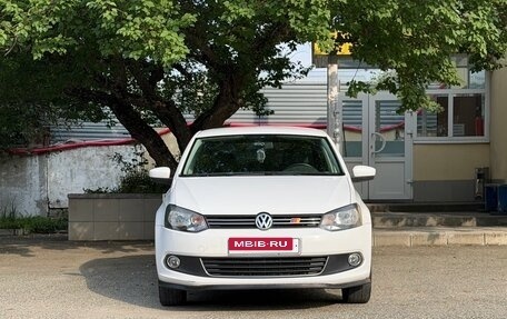 Volkswagen Polo VI (EU Market), 2010 год, 670 000 рублей, 2 фотография