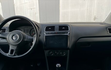 Volkswagen Polo VI (EU Market), 2010 год, 670 000 рублей, 12 фотография