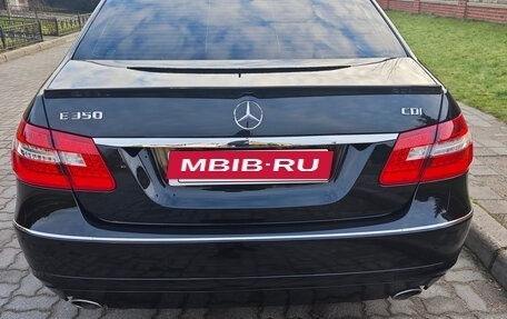 Mercedes-Benz E-Класс, 2010 год, 800 000 рублей, 6 фотография