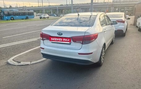 KIA Rio III рестайлинг, 2015 год, 300 000 рублей, 3 фотография
