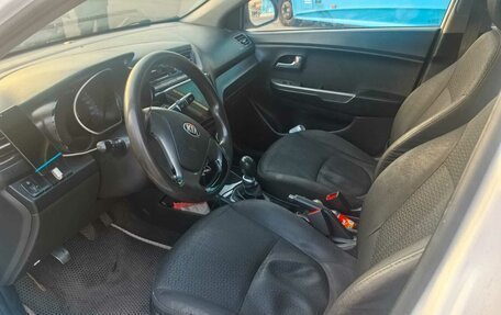 KIA Rio III рестайлинг, 2015 год, 300 000 рублей, 7 фотография