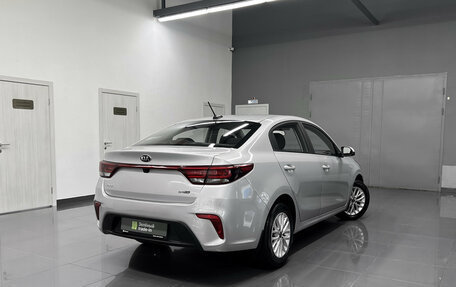 KIA Rio IV, 2018 год, 1 345 000 рублей, 2 фотография