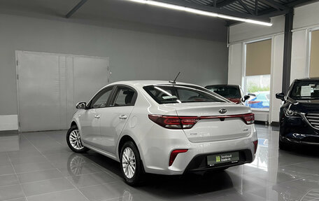 KIA Rio IV, 2018 год, 1 345 000 рублей, 6 фотография