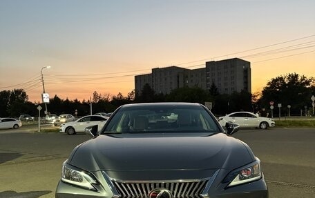 Lexus ES VII, 2019 год, 4 050 000 рублей, 1 фотография