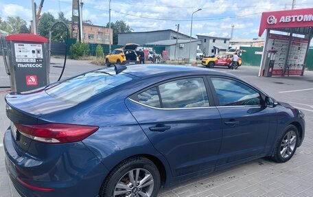 Hyundai Elantra VI рестайлинг, 2017 год, 1 200 000 рублей, 7 фотография