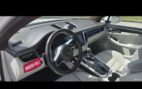 Porsche Macan I рестайлинг, 2015 год, 3 200 000 рублей, 8 фотография
