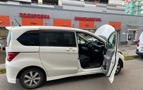 Honda Freed I, 2009 год, 630 000 рублей, 5 фотография