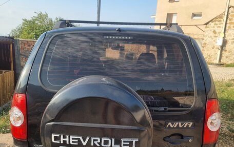 Chevrolet Niva I рестайлинг, 2013 год, 750 000 рублей, 4 фотография