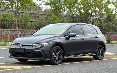 Volkswagen Golf VIII, 2023 год, 1 925 000 рублей, 3 фотография