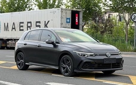 Volkswagen Golf VIII, 2023 год, 1 925 000 рублей, 5 фотография