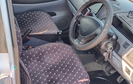 Suzuki Aerio, 2001 год, 250 000 рублей, 12 фотография