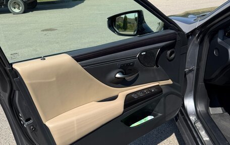 Lexus ES VII, 2019 год, 4 050 000 рублей, 9 фотография