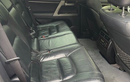 Toyota Land Cruiser 200, 2011 год, 2 200 000 рублей, 12 фотография
