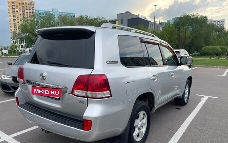Toyota Land Cruiser 200, 2011 год, 2 200 000 рублей, 6 фотография