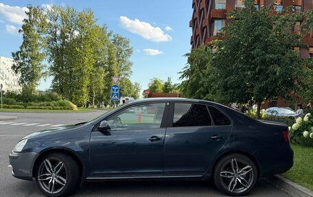 Volkswagen Jetta VI, 2008 год, 380 000 рублей, 2 фотография