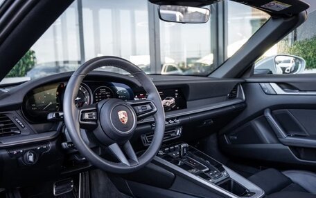 Porsche 911, 2024 год, 18 458 780 рублей, 8 фотография